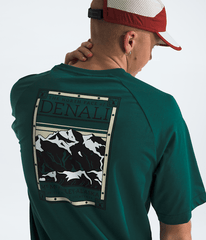 Men’s Short-Sleeve North Faces Tee